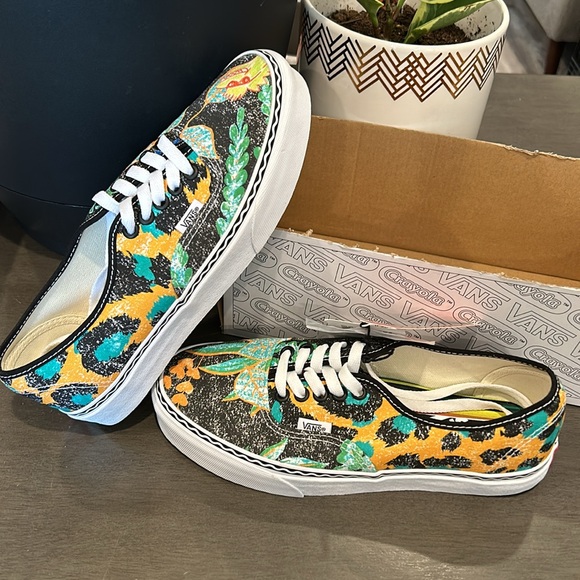 Vans x Crayola Authentic Sneaker - Picture 5 of 7
